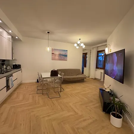 Neptun Park Jelitkowo & 100m Do Plazy 아파트